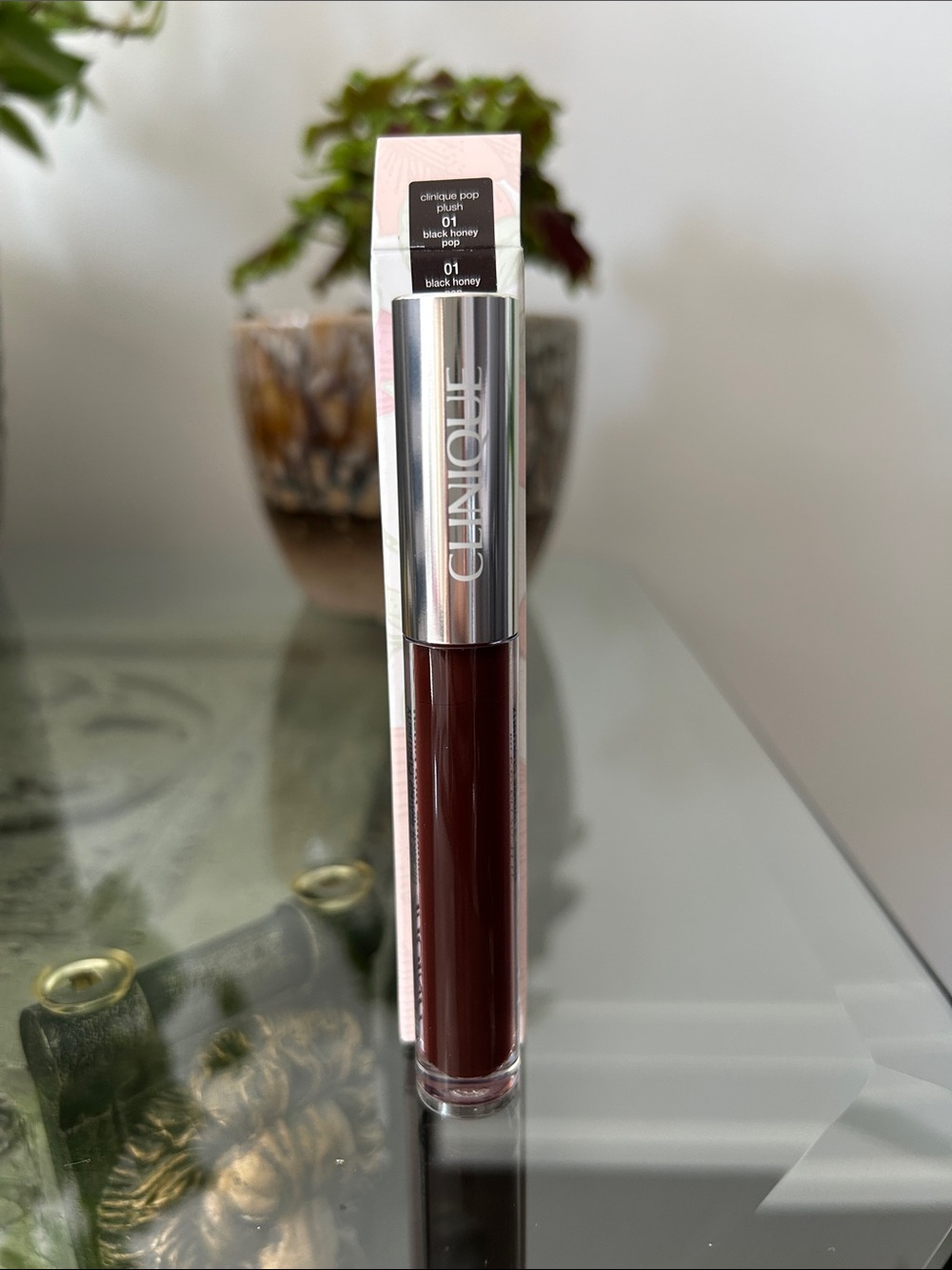 Clinique Pop Plush in Black Honey